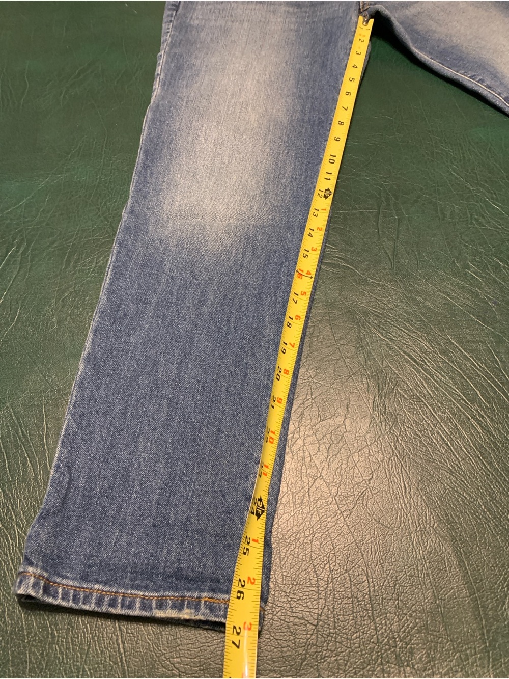 Gap womens girlfriend jeans size 28 - Picture 2 of 8